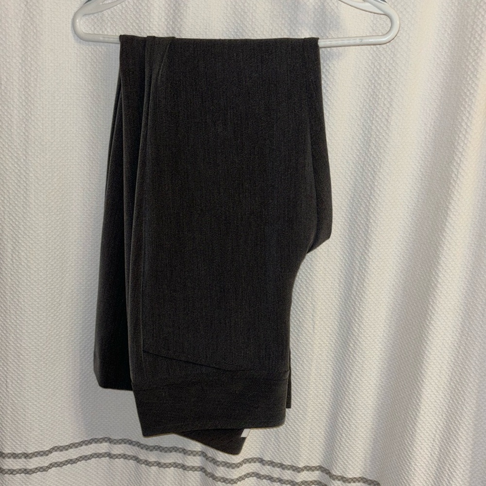 ELLE trousers size 6 EUC